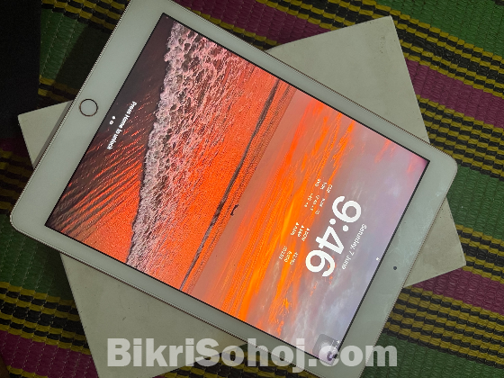 Ipad 6th gen 128gb